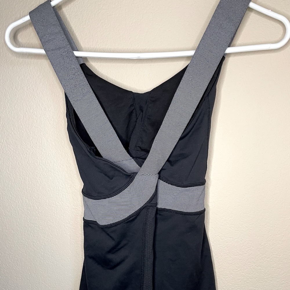 Lululemon Athletic Cross Back Tank Striped Black